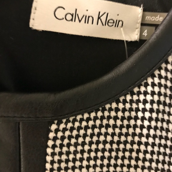 Calvin Klein sleeveless dress - Picture 2 of 3